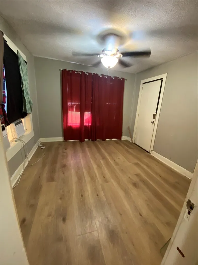 408 E 4th Street Alice, TX 78332