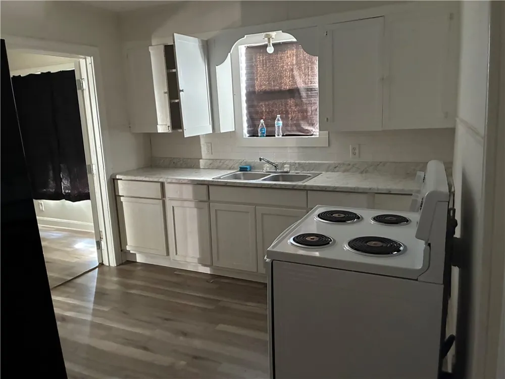 408 E 4th Street Alice, TX 78332