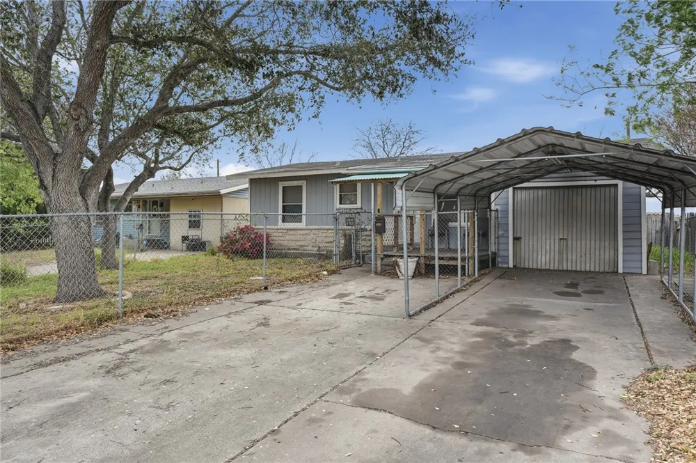 1006 Vernon Drive Corpus Christi, TX 78407