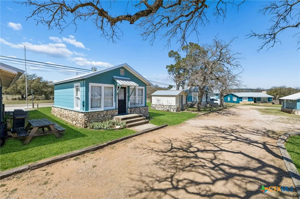 16838 Ranch Road 2241 Tow, TX 78672