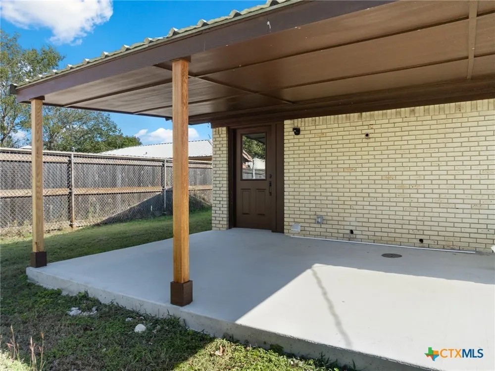 575 Farm Road 1602 Jonesboro, TX 76538