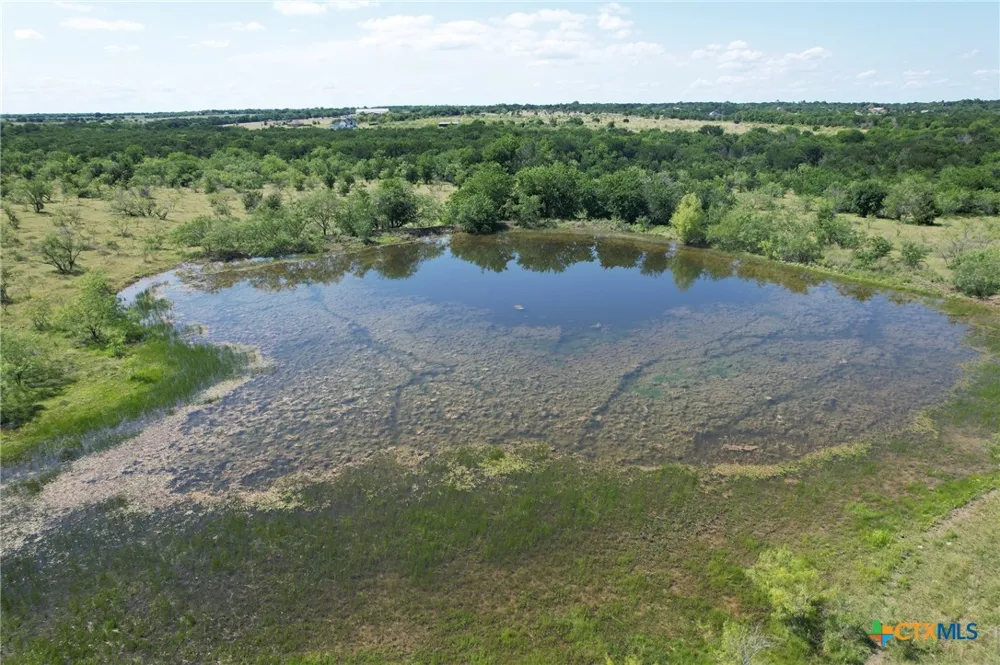 2643 FM 2643 Lorena, TX 76655