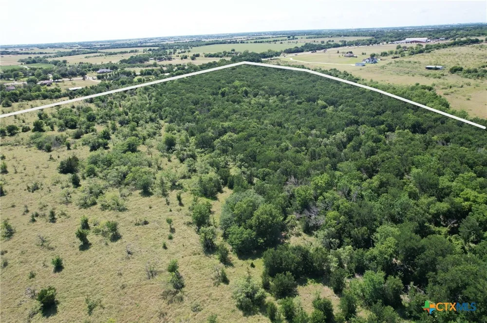 2643 FM 2643 Lorena, TX 76655