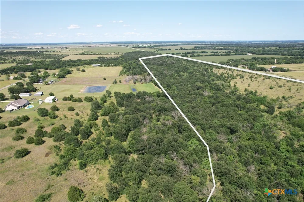 2643 FM 2643 Lorena, TX 76655