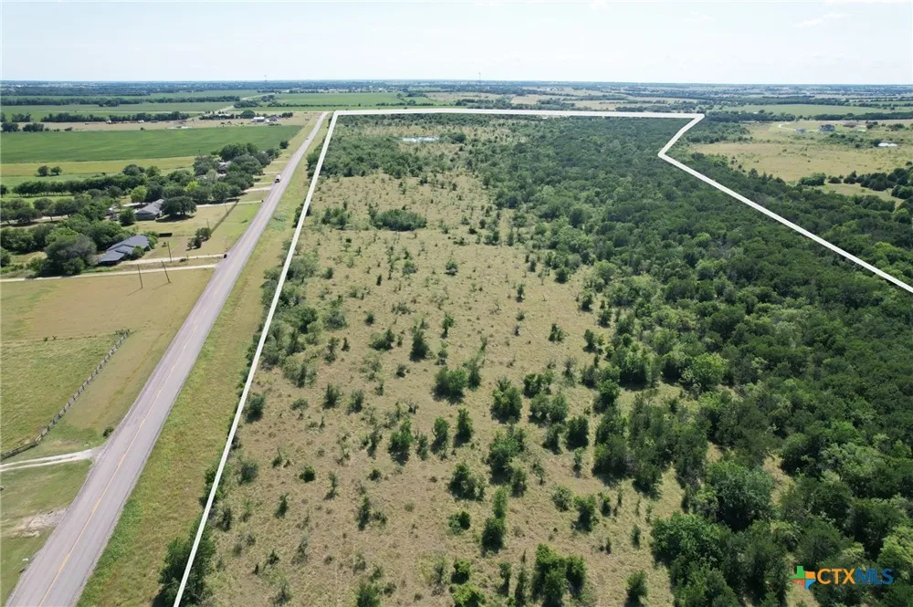 2643 FM 2643 Lorena, TX 76655