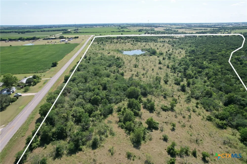 2643 FM 2643 Lorena, TX 76655
