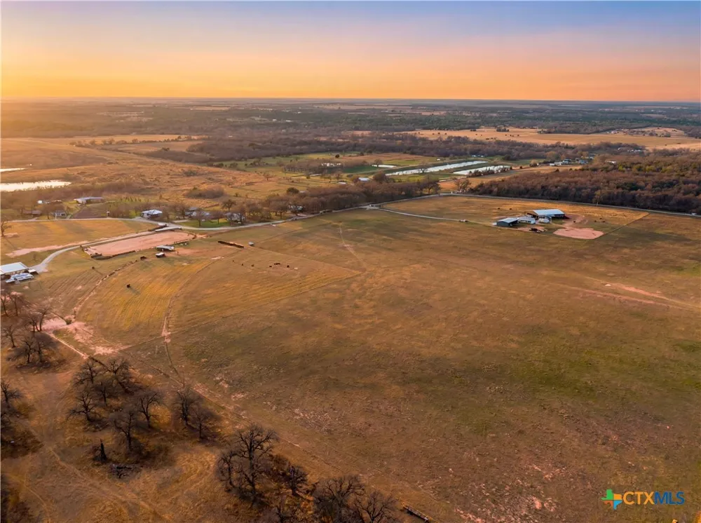 1170 HCR 2200 Aquilla, TX 76622