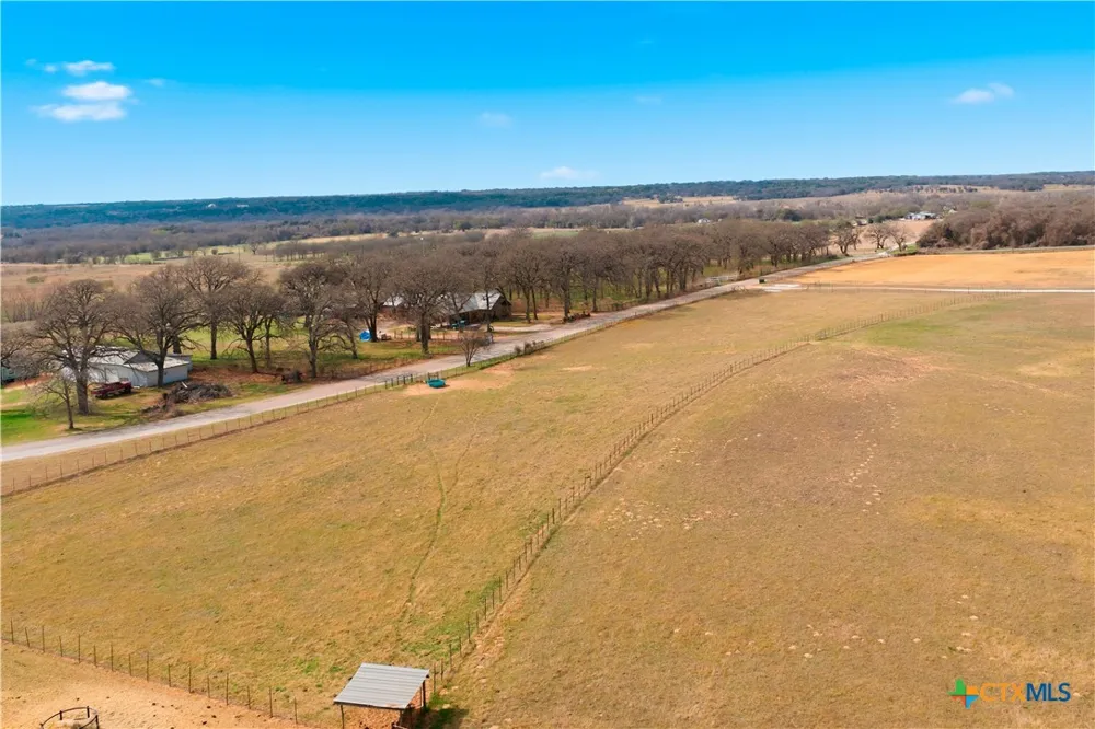 1170 HCR 2200 Aquilla, TX 76622