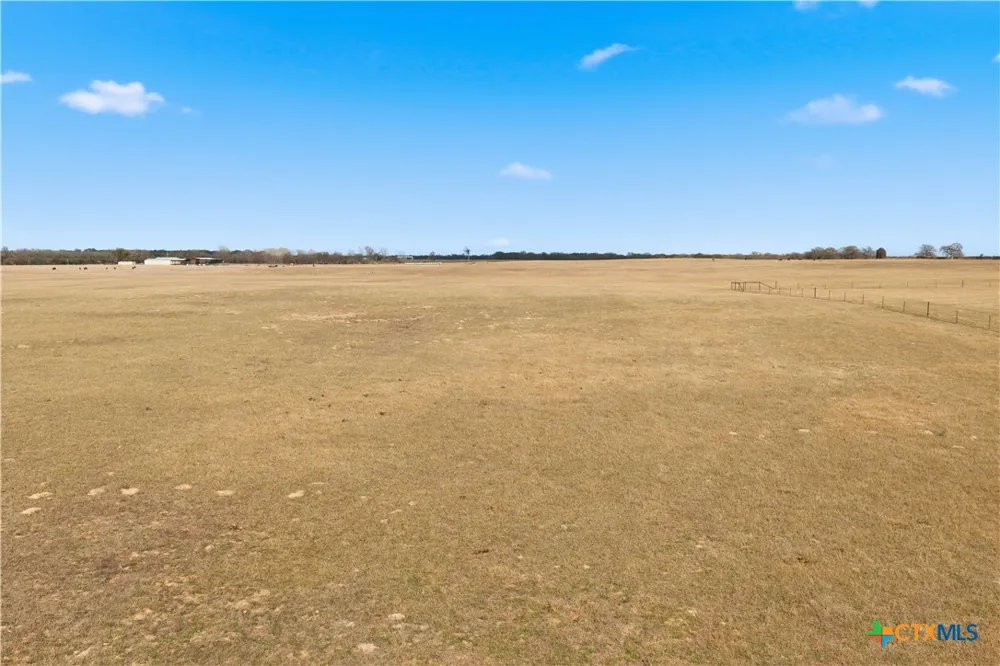 1170 HCR 2200 Aquilla, TX 76622