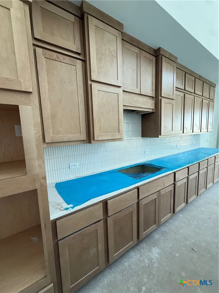 6313 McMurtry Street Austin, TX 78747
