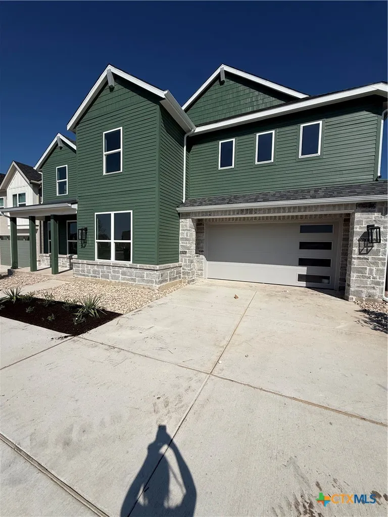 6313 McMurtry Street Austin, TX 78747