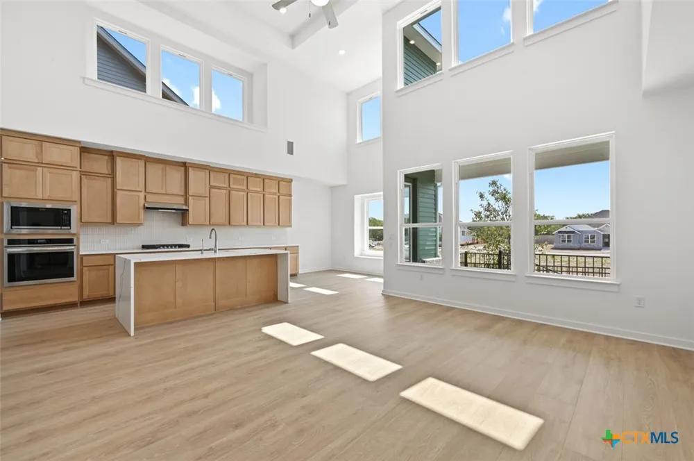 6313 McMurtry Street Austin, TX 78747