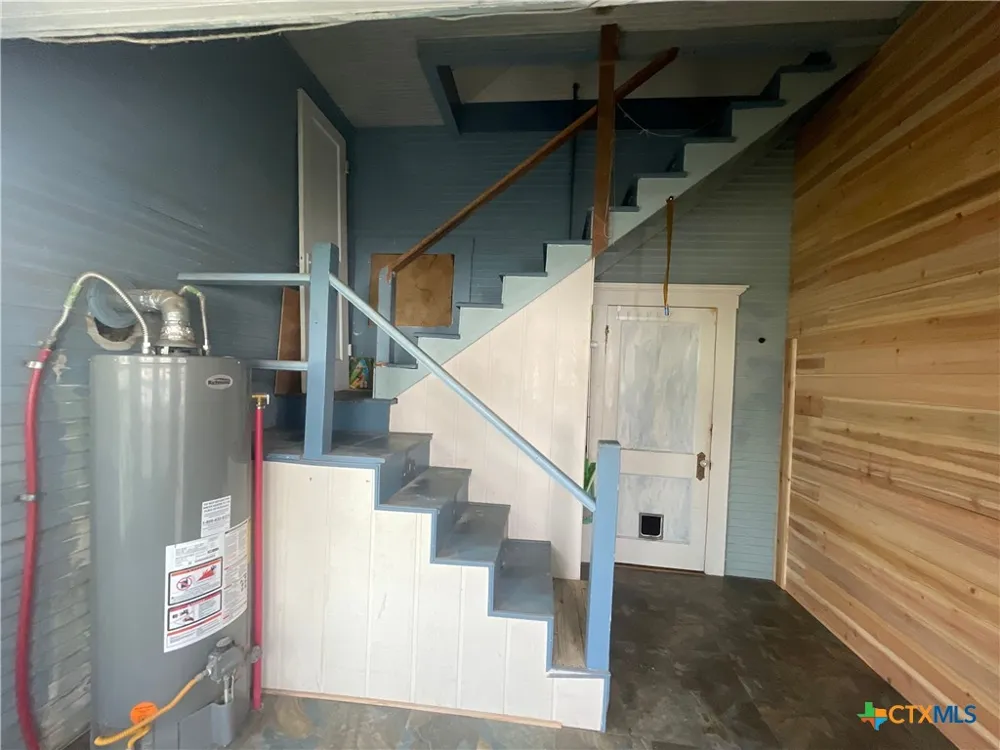 215 W Main Street Lometa, TX 76853