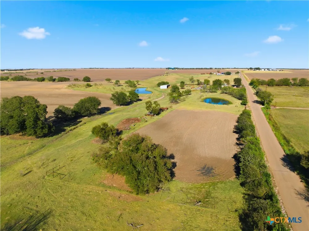 2663 W Crabb Road West, TX 76691