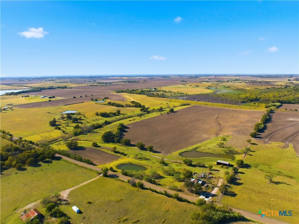 2663 W Crabb Road West, TX 76691