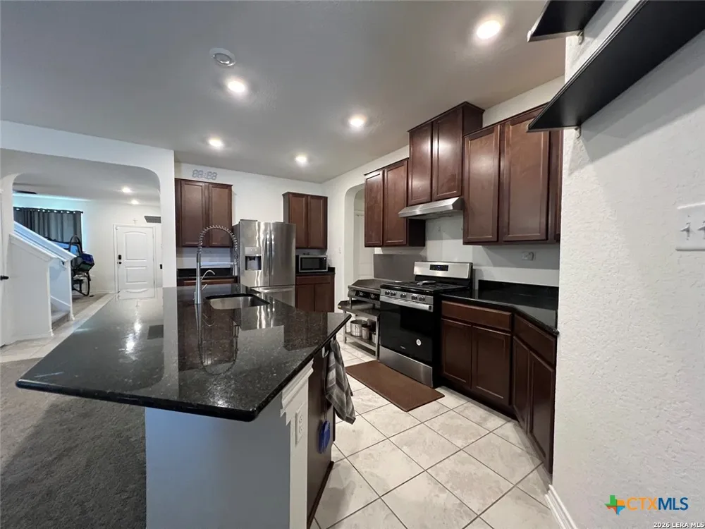9345 Devils River Converse, TX 78109