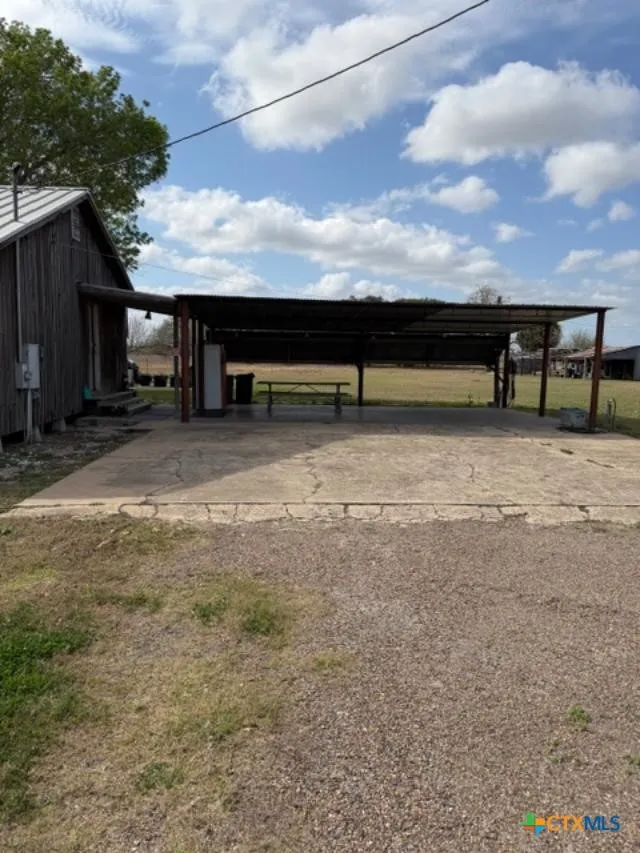 146 Elliott Road Refugio, TX 78377