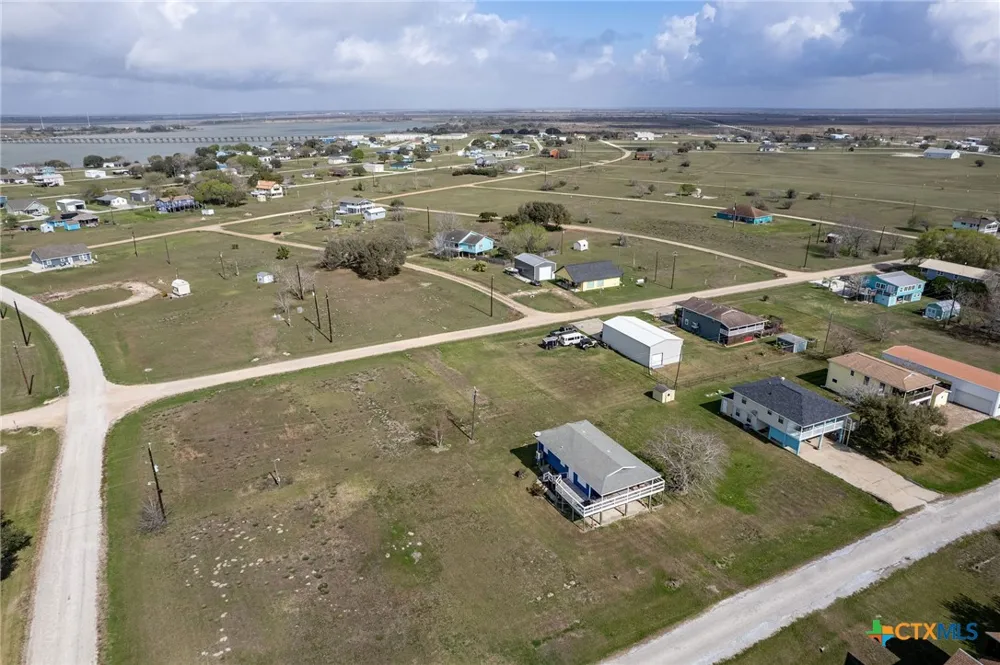 448 Stovall Drive Palacios, TX 77465
