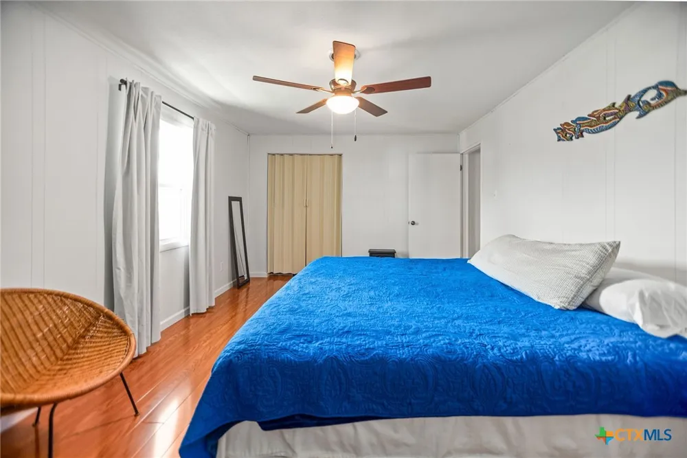 448 Stovall Drive Palacios, TX 77465