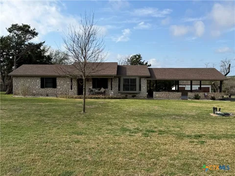 615 River Oaks Drive