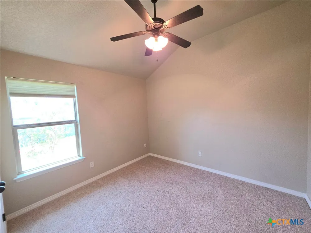 5020 Sean Patrick Glen Temple, TX 76502