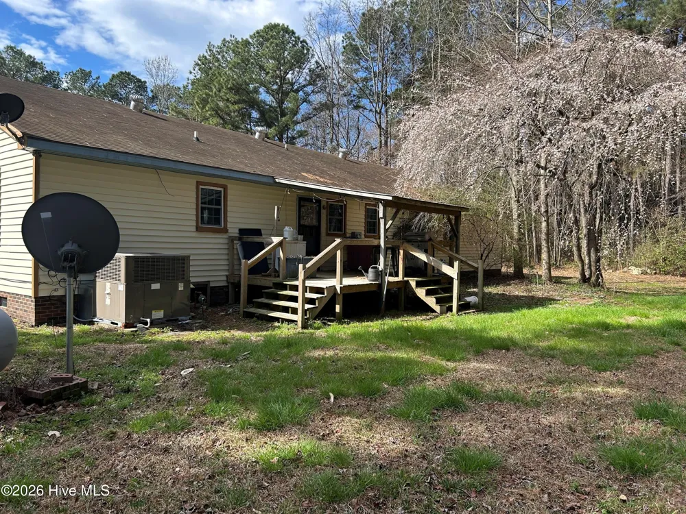 1039 Pine Ridge Road Merry Hill, NC 27957