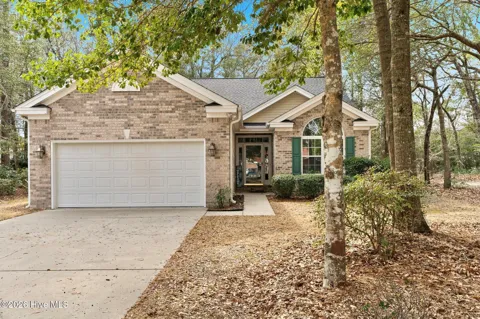 10 Topsail Court