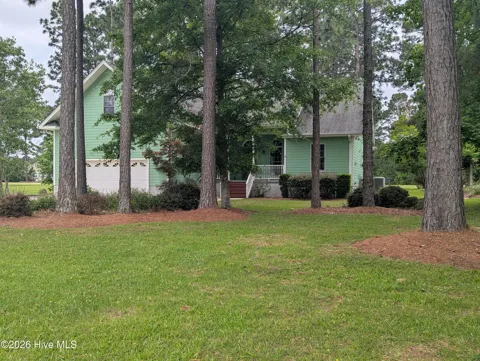 53 Country Club Drive