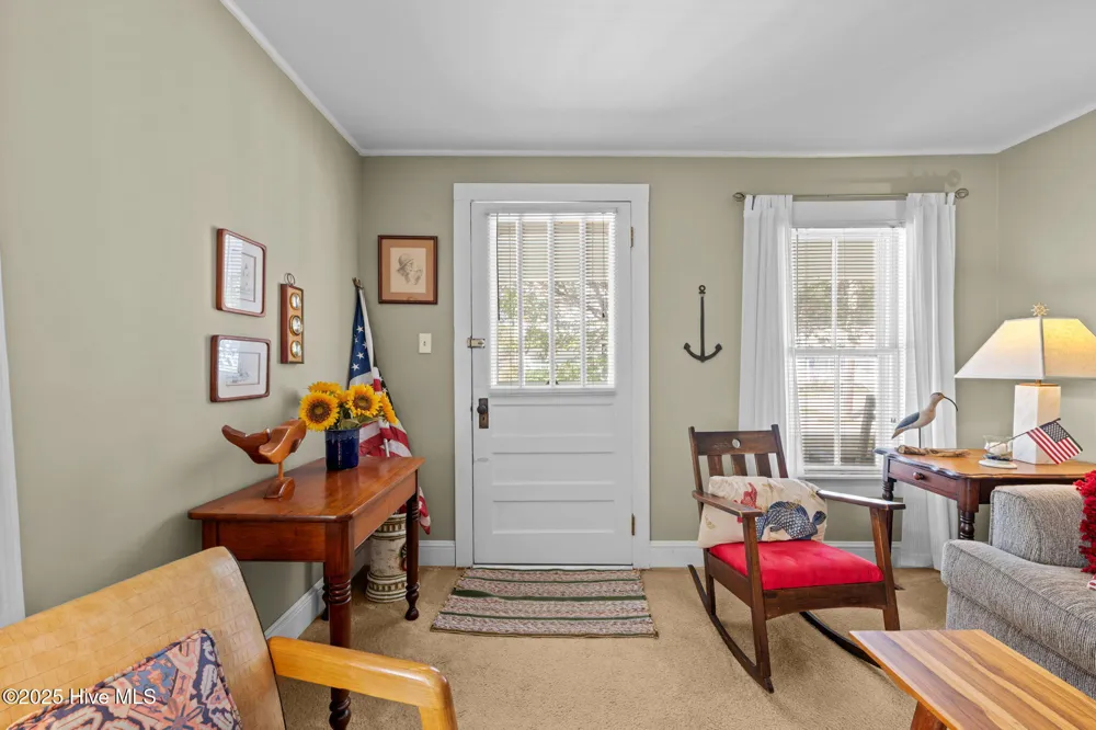 506 Broad Street Oriental, NC 28571