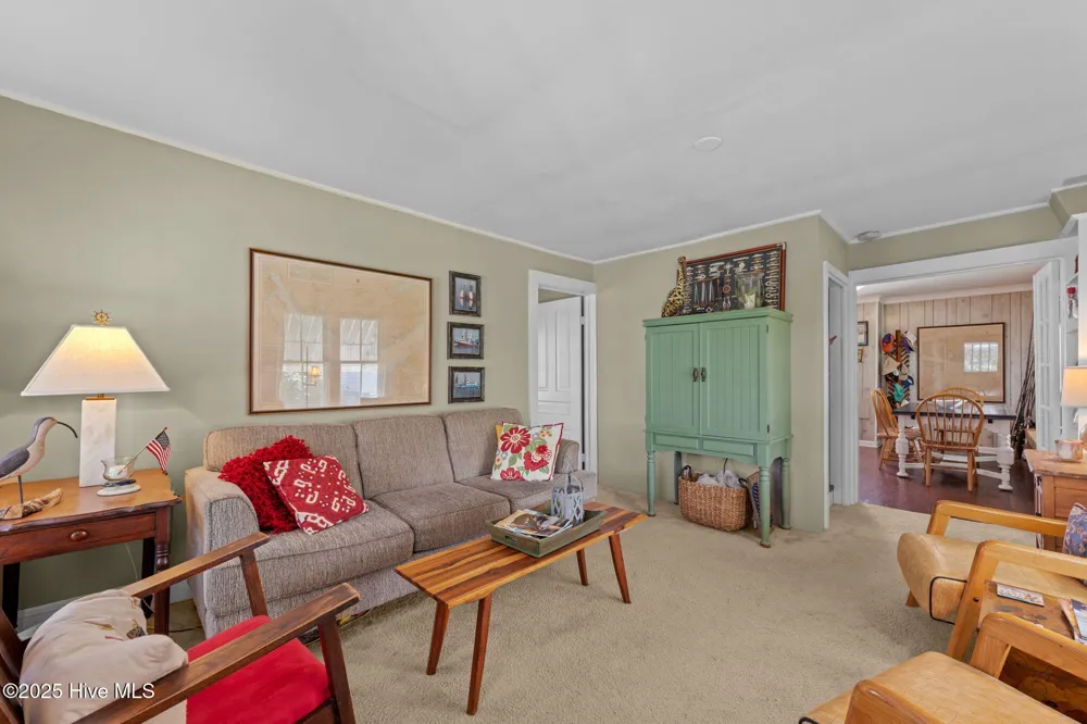 506 Broad Street Oriental, NC 28571