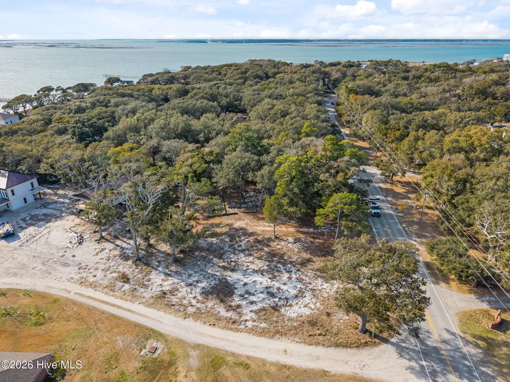 506 Island Road Harkers Island, NC 28531