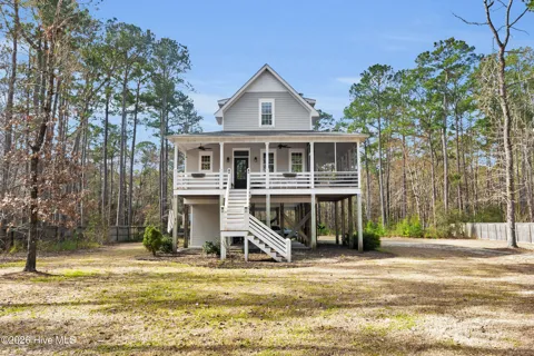 61 Spinnaker Point Road