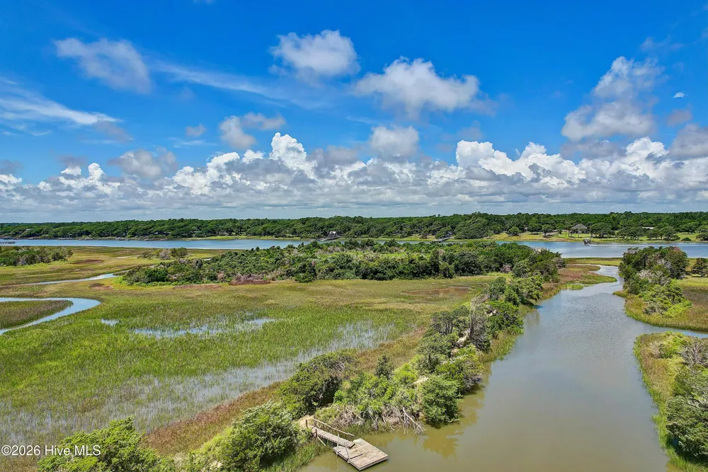 1064 Tide Ridge Drive Holden Beach, NC 28462