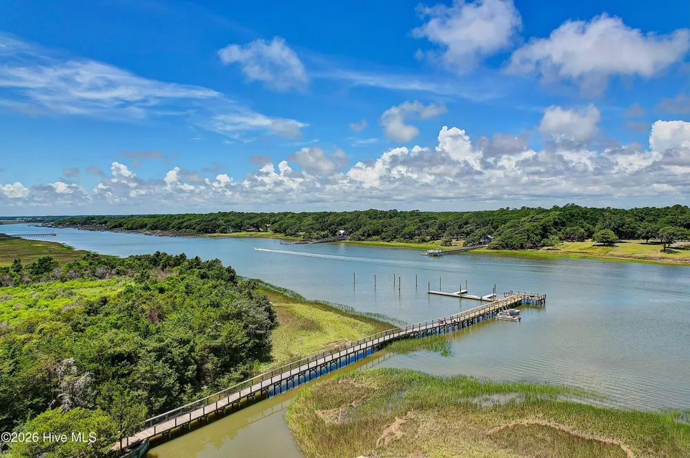 1064 Tide Ridge Drive Holden Beach, NC 28462