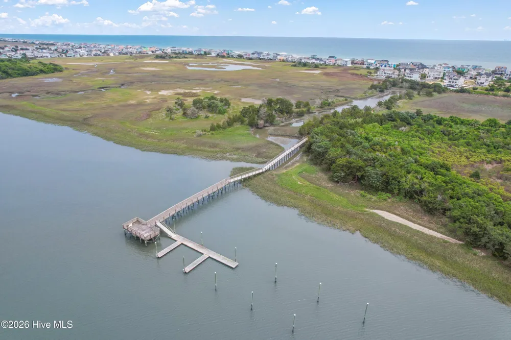 1064 Tide Ridge Drive Holden Beach, NC 28462