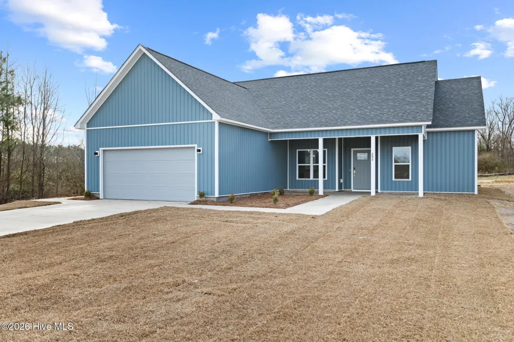 411 Wade Drive Richlands, NC 28574