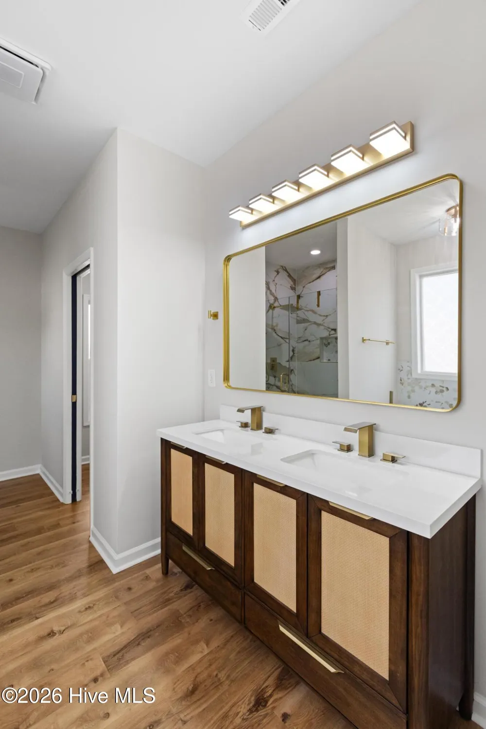 411 Wade Drive Richlands, NC 28574