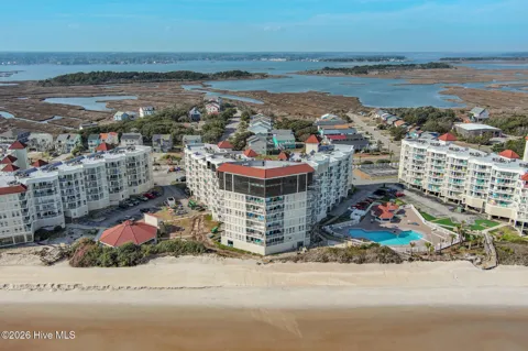 2000 New River Inlet Road #2602