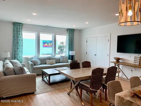 120 Lake Park Boulevard #200