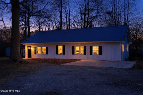 407 Dogwood Drive