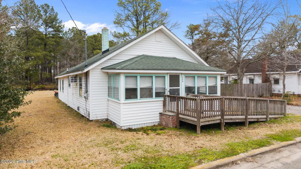 406 Howard Street Columbia, NC 27925
