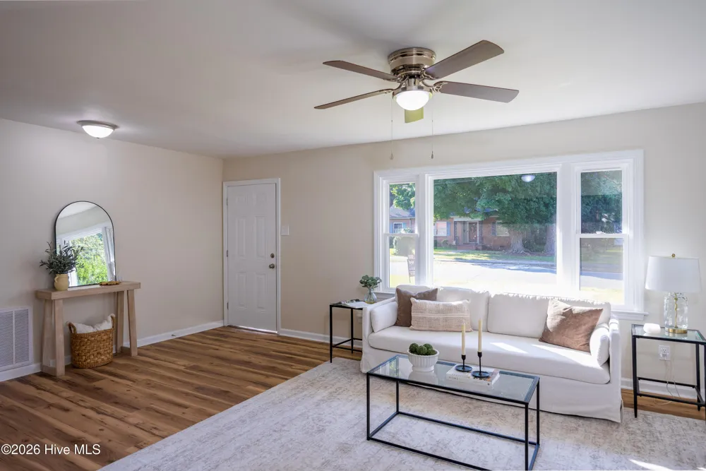 411 Lafayette Street Clinton, NC 28328