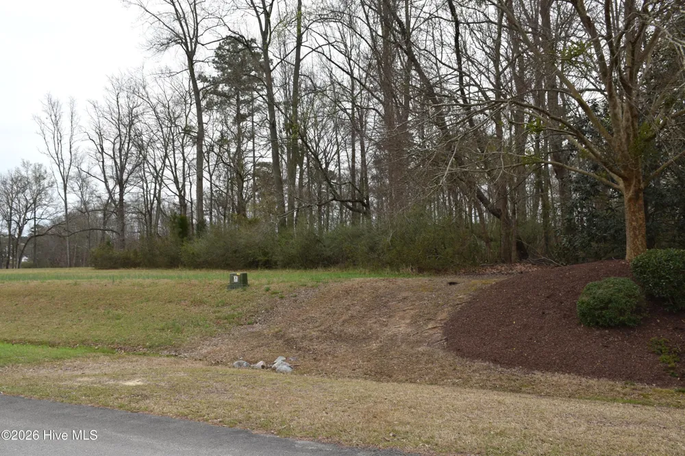 18 Bridgewater Drive S Bath, NC 27808