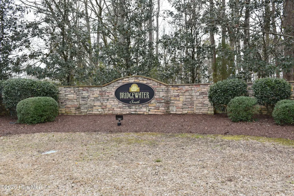 18 Bridgewater Drive S Bath, NC 27808