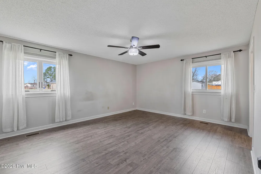 303 Lincoln Street Benson, NC 27504
