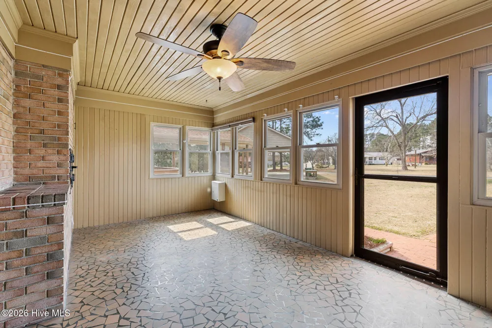 303 Lincoln Street Benson, NC 27504