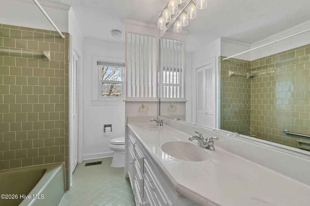 303 Lincoln Street Benson, NC 27504