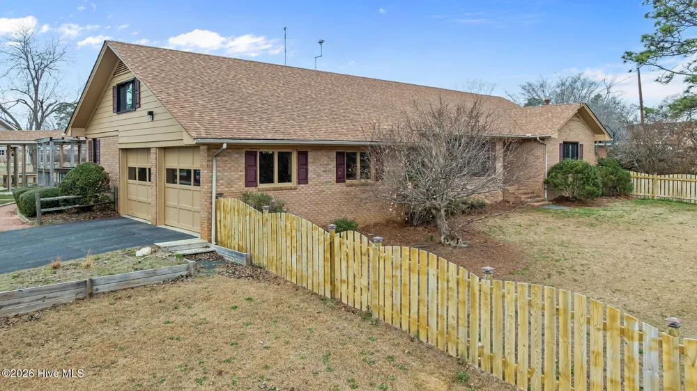 303 Lincoln Street Benson, NC 27504