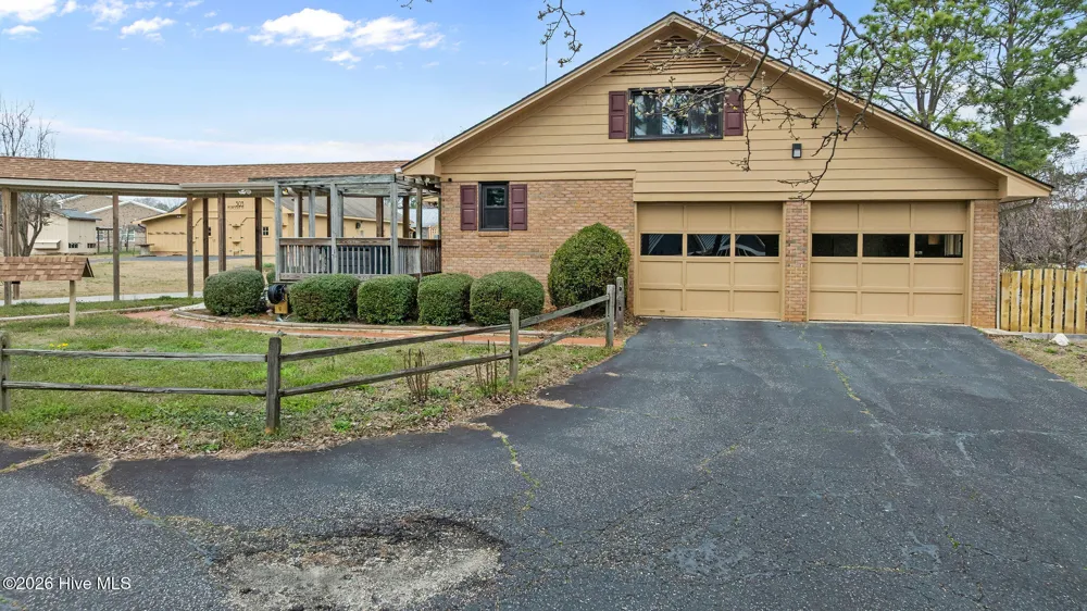 303 Lincoln Street Benson, NC 27504
