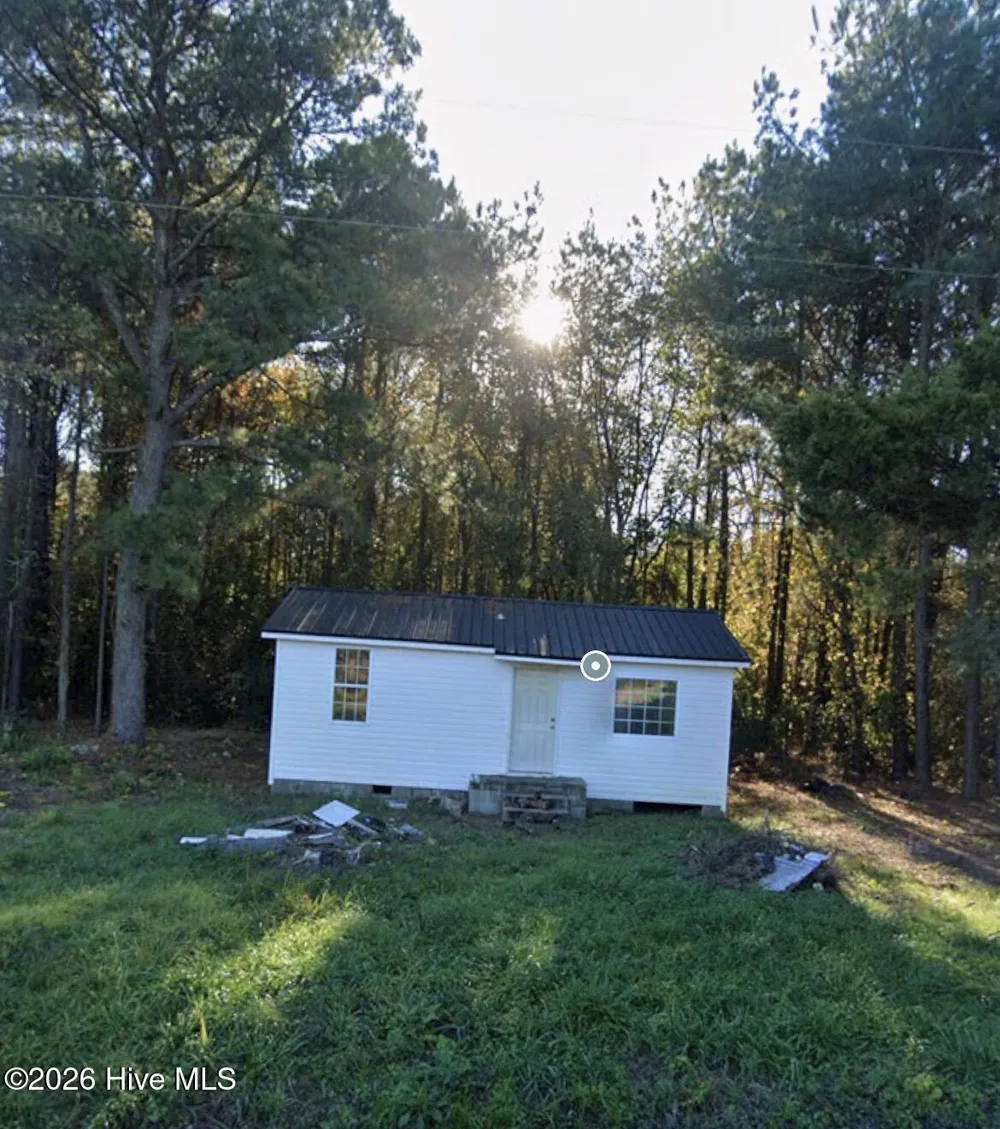 235 David Bright Road Road Faison, NC 28341